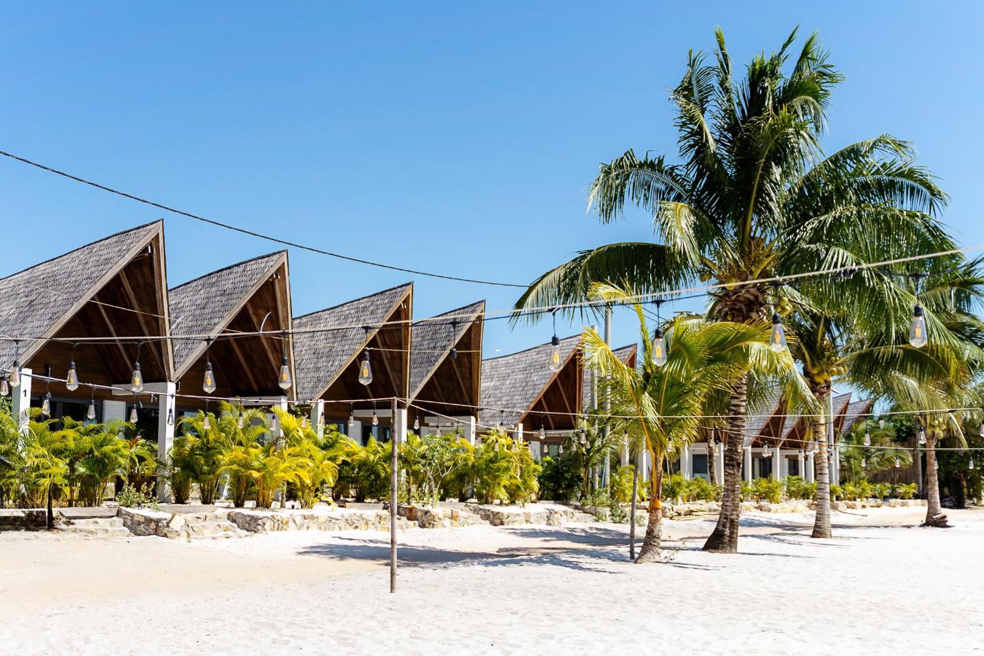 Golden Beach Resort Sok San Village Exterior photo